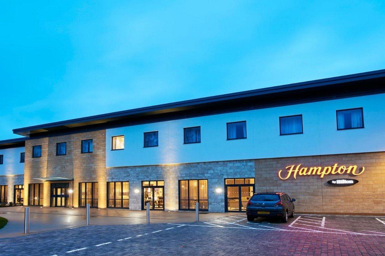 Hampton By Hilton Oxford Hotel Exterior photo